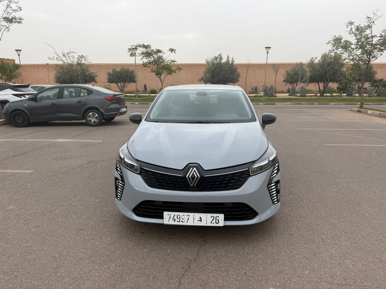 Renault Clio5 للإيجار مراكش