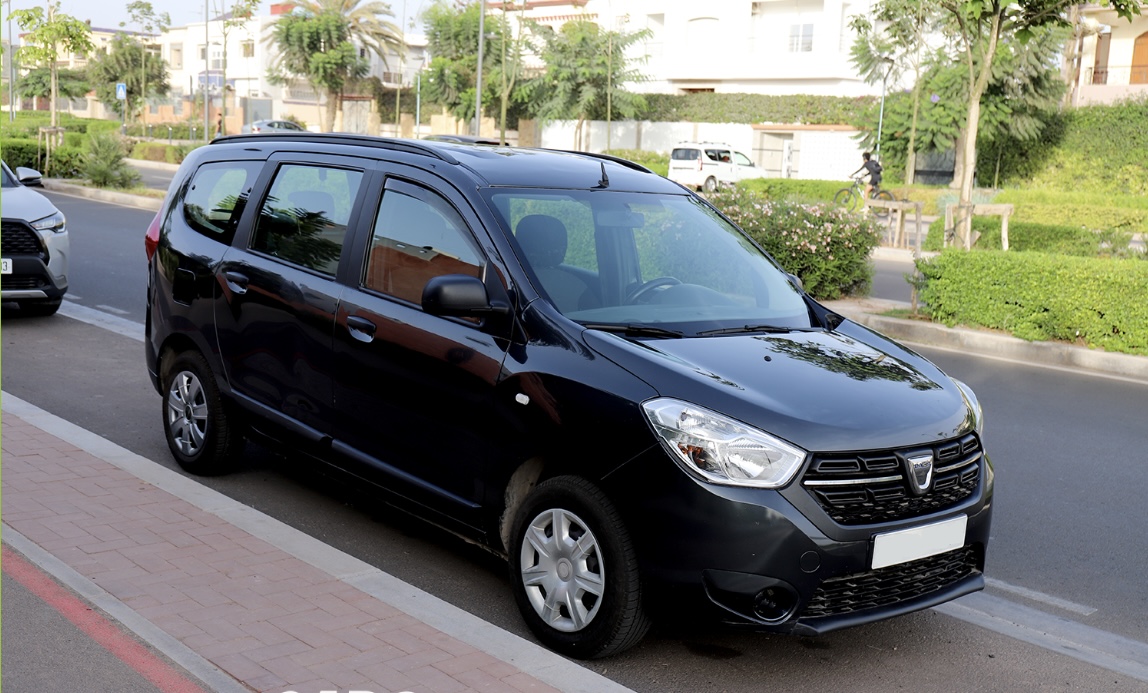 Dacia Lodgy للإيجار أغادير